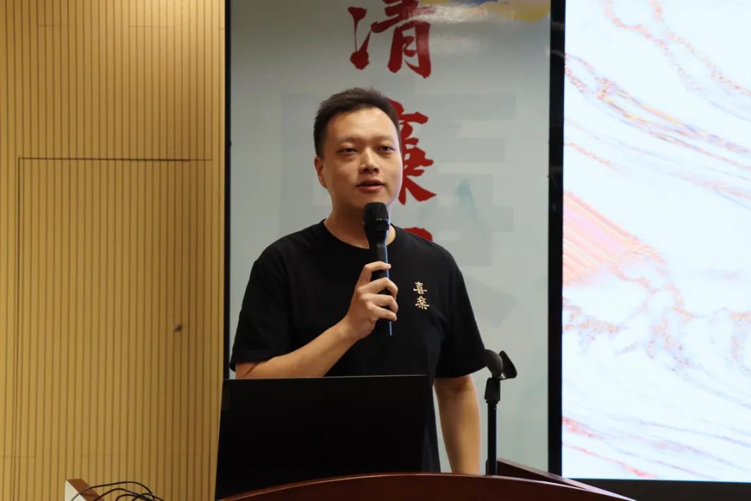 1727576549579516.jpg 1727576549579516.jpg